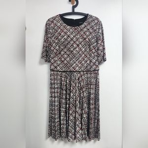 Maggy London Dress - Short Sleeve - Size 14